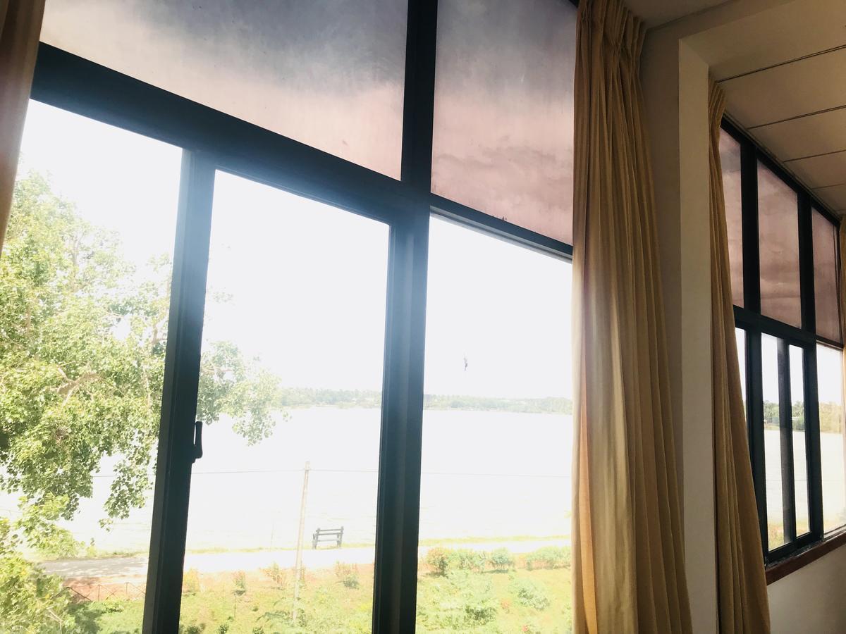 Lake City Resort Anuradhapura Zimmer foto